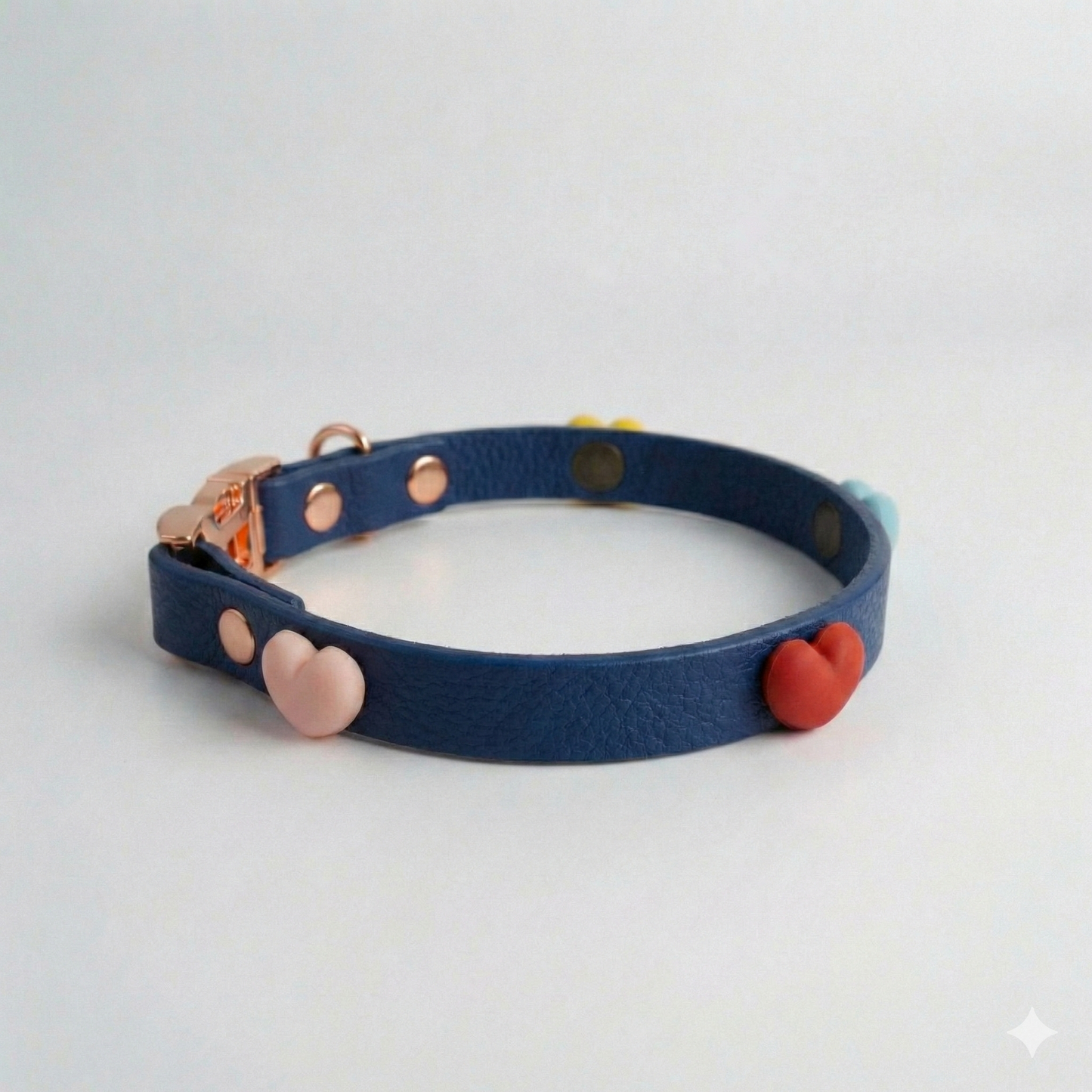 Collar PIN - Personalización infinita